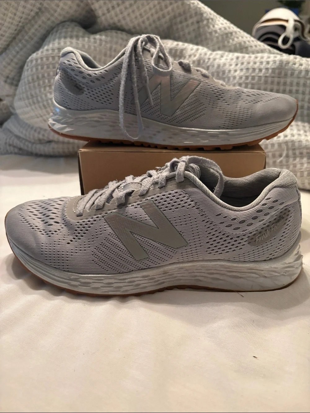 New Balance Women's Gray Lace-Up Running Shoes Arishi Fresh Foam